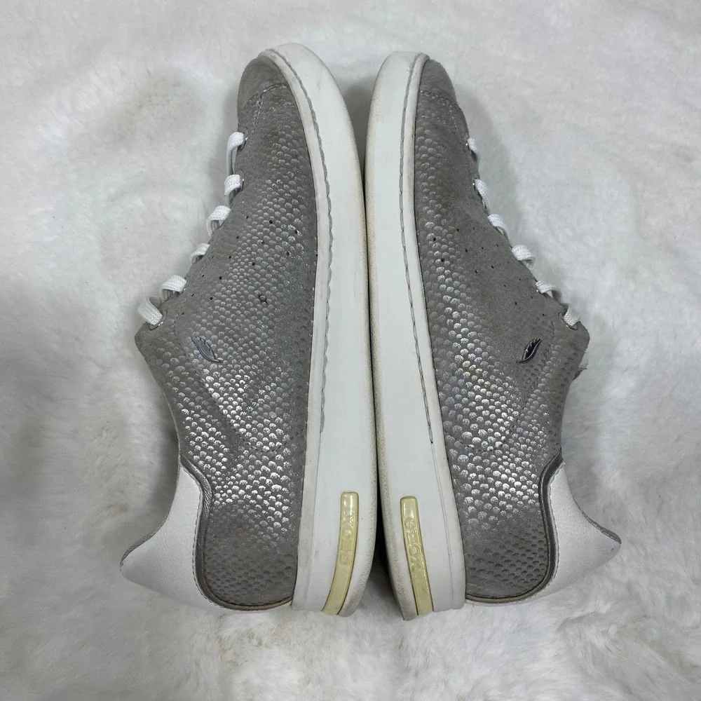Geox Silver Snake Embossed‎ Leather Fashion Sneakers Casual Shoes Women's 9